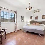 Bonita Casa Arianny Con Piscina Vakantiehuis