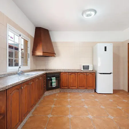 بيت للعطل Bonita Casa Arianny Con Piscina أرونا
